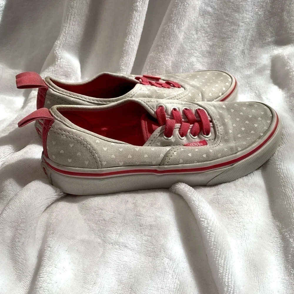 Kids Vans grey with white hearts sneakers size 3
